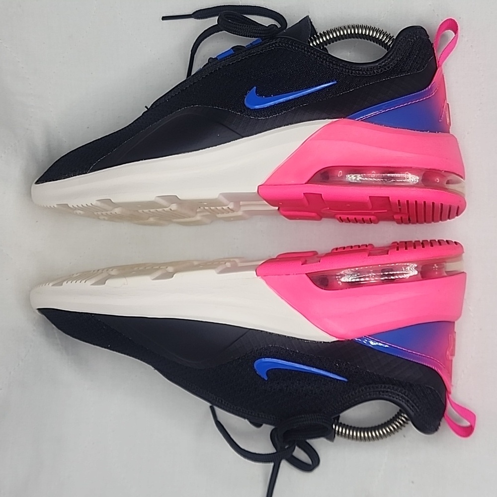 NIKE Air Max Motion 2 Black Blue Hyper Pink Running Shoes Size 7.5 - Picture 4 of 10